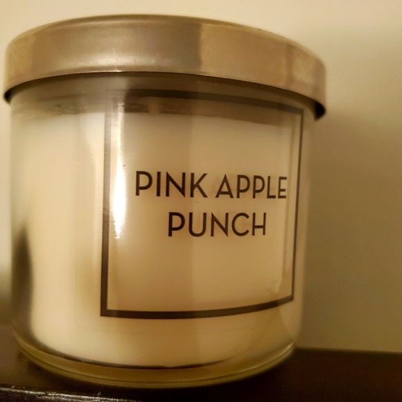 Bath & Body Works Pink Apple Punch Tester Candle